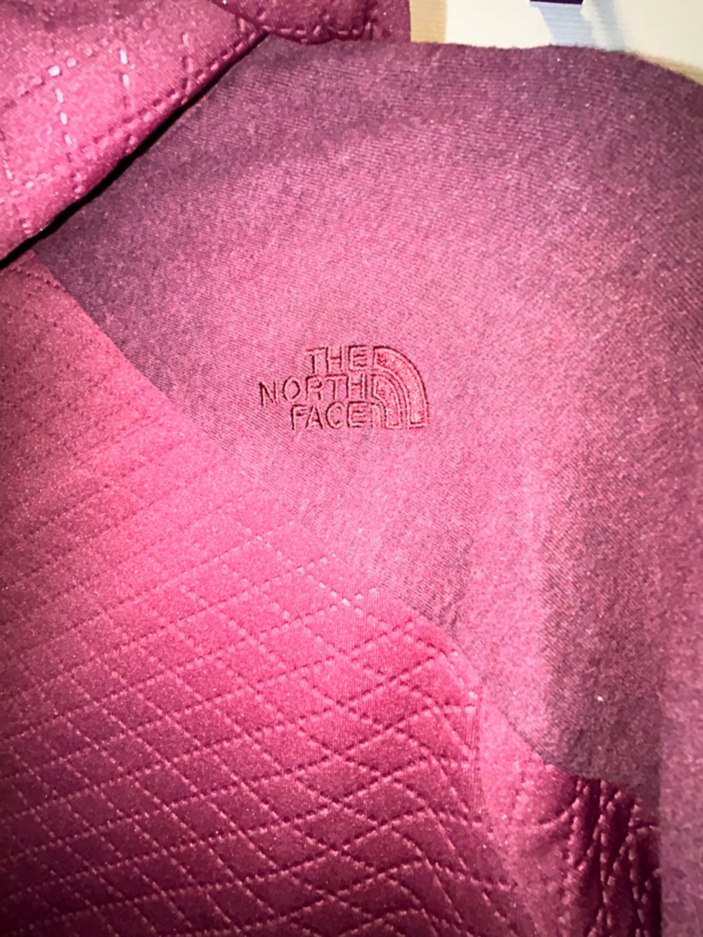 The North Face Women's Quilted Fleece Jacket - Wine - Picture 2 of 8